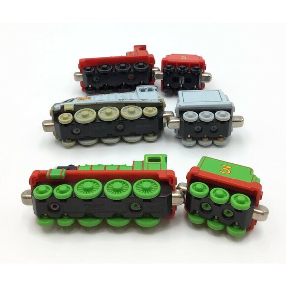 Thomas the Tank Engine 21 Pc. Diecast Trains Push Pull Take Along Friends Lot - Picture 10 of 16